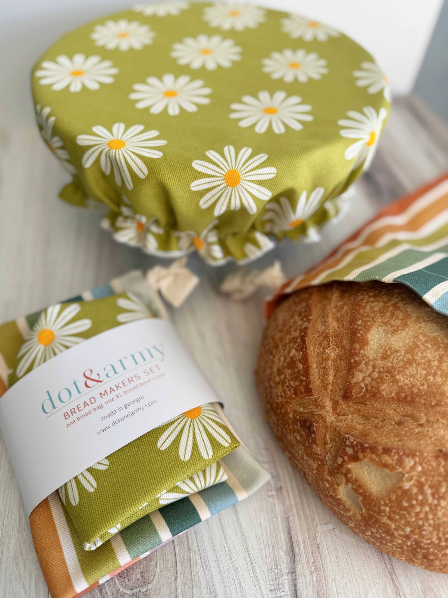 Daisy and Stripe Breadmakers Set- bread bag and cover
