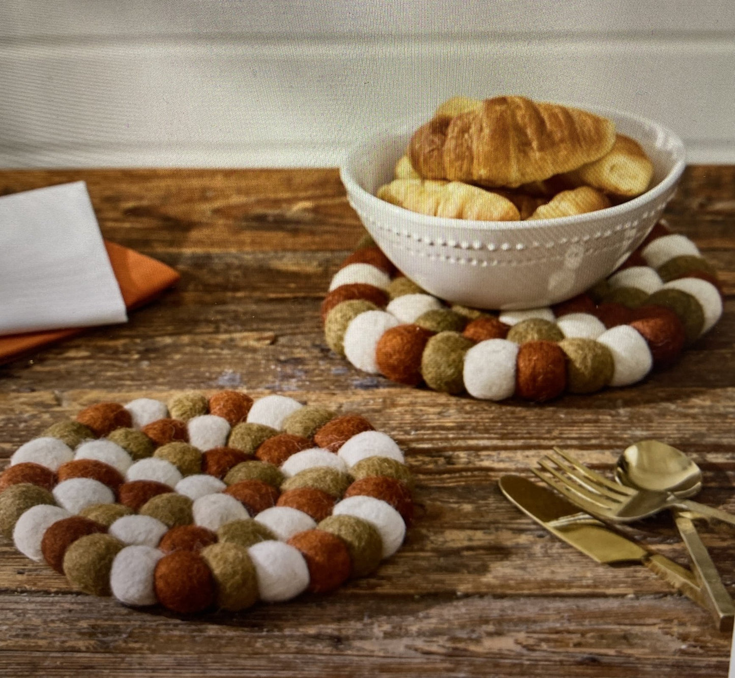 Fall Wool Ball Trivet