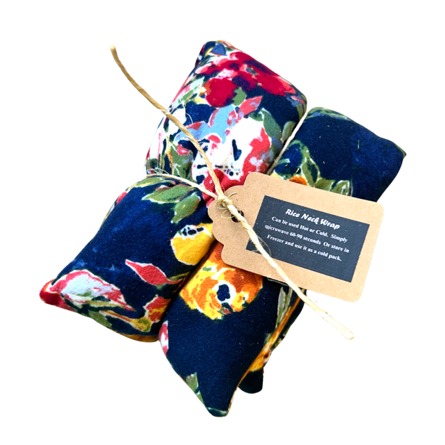 Floral-patterned rice neck wrap with a tag on a white background